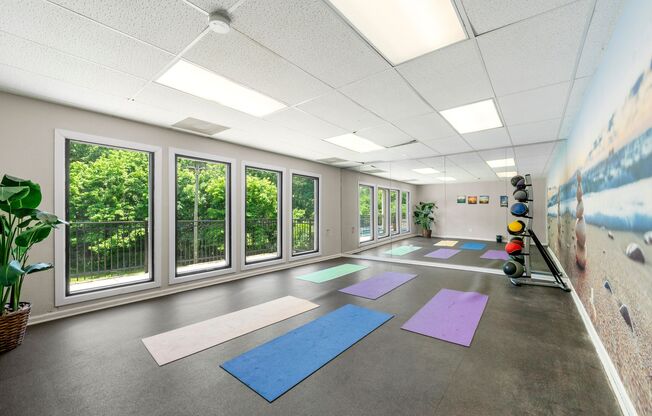 3 beds, 2 baths, 1,275 sqft, $1,649, Unit 0506