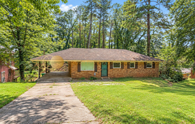 Beautiful 2BR/2BA Atlanta Home with Updated Kitchen & Spacious Yard