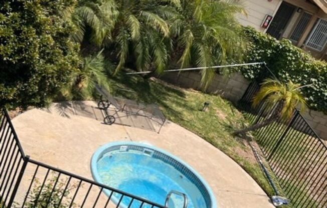 869 871 W WALNUT AVE