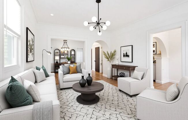 1 bed, 1 bath, 560 sqft, $1,090, Unit 108