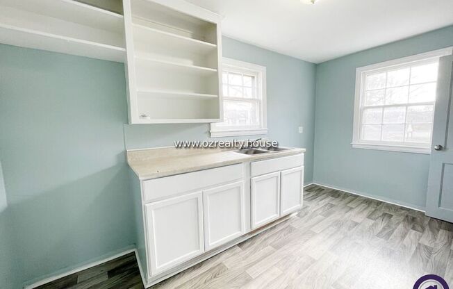1263 CRESTWOOD DR