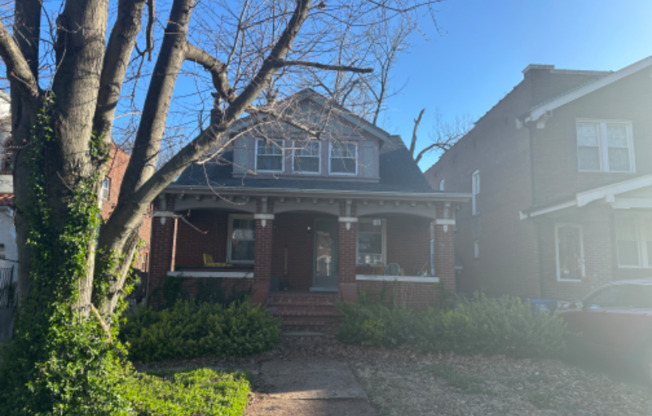 7104 FORSYTH