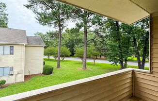 2 beds, 1 bath, 800 sqft, $1,095, Unit B6