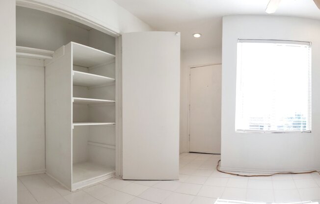 8108 Langdon Ave, Van Nuys CA 2