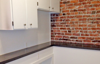 Studio, 1 bath, 400 sqft, $1,450, Unit A-09
