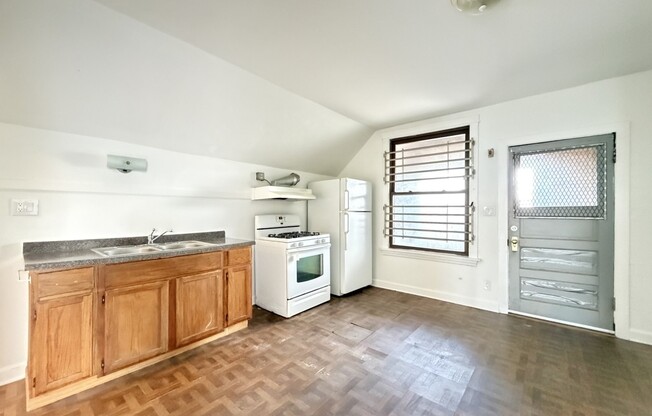1607 MCVICKER
