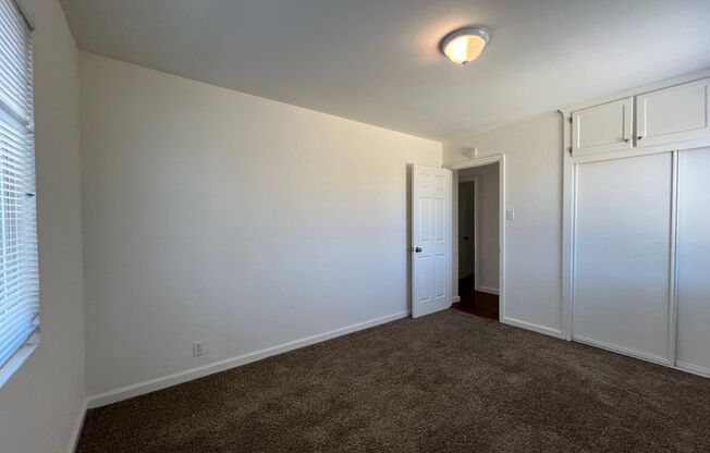 3 beds, 1 bath, $1,450