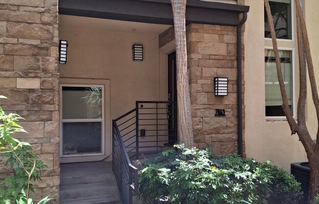 RECENTLY REDUCED! Beautiful Townhome in Civita Mission Valley w/ Central AC! MUST SEE!!!