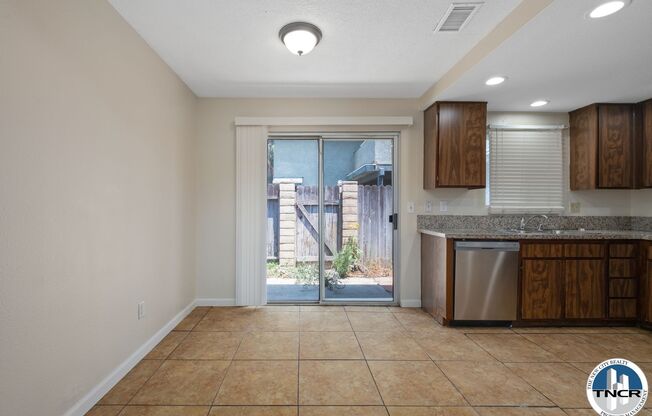 3 beds, 1.5 baths, 1,200 sqft, $2,600, Unit 1