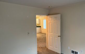 1 bed, 1 bath, 612 sqft, $1,525, Unit 401