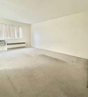 2 beds, 1 bath, 1,000 sqft, $2,500, Unit 3