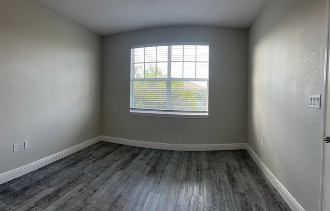 2 beds, 2 baths, 1,204 sqft, $2,019, Unit 10136-B3 - Bostonian