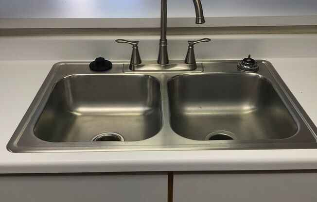 1 bed, 1 bath, 772 sqft, $1,059, Unit 1-304