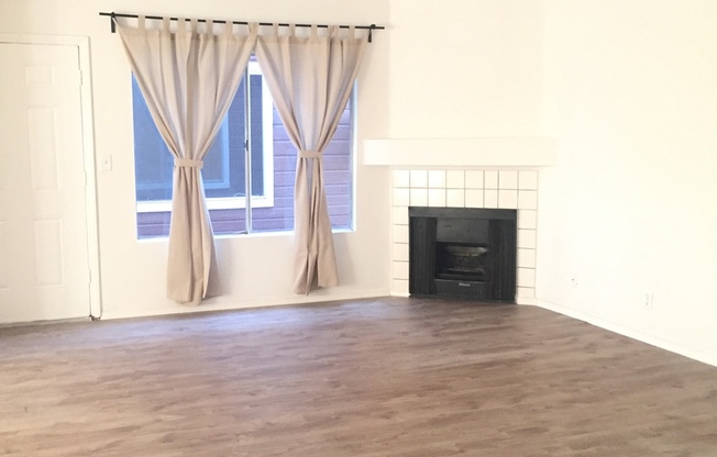 15759 Vanowen Street