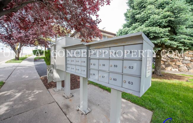 2 beds, 1 bath, 930 sqft, $1,249, Unit 55