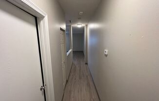 Studio, 1 bath, 650 sqft, $800, Unit 202