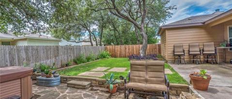 2301 John Tee Dr,