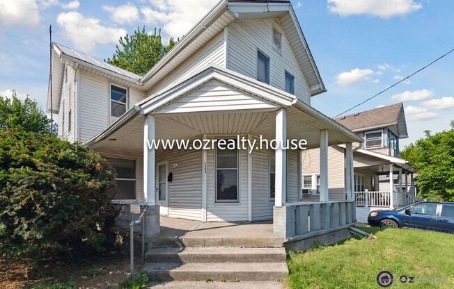 1303 WESTERN AVE