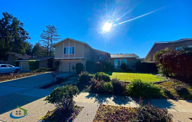 $4995 - 2 Story 4 Bed/2.5 Bath Almaden Home with Pool and A/C