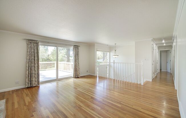5Bd/2.25Ba Kirkland Home