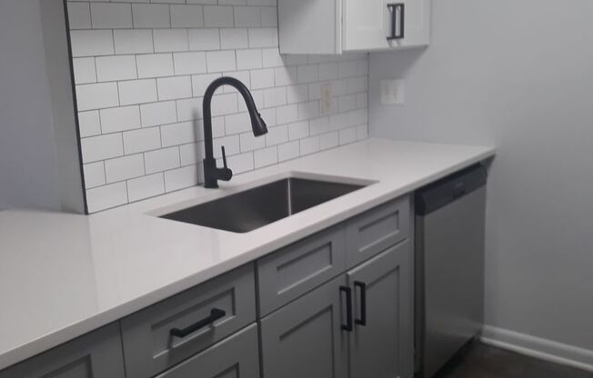 2 beds, 2 baths, 1,100 sqft, $1,295, Unit C-02