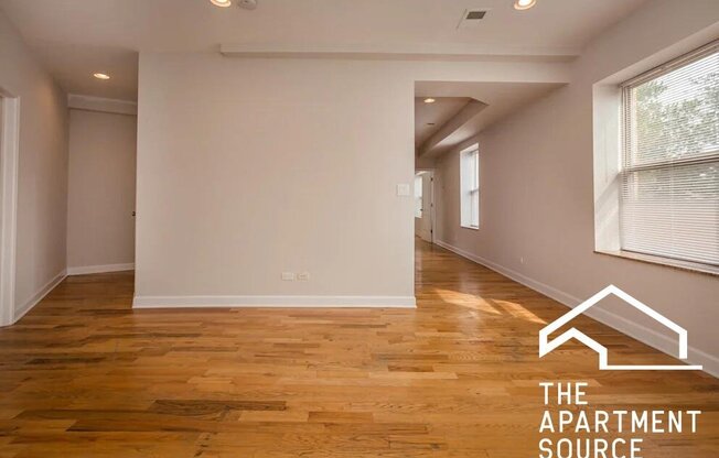 2046 W TOUHY AVE