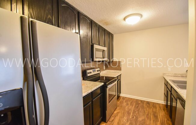 3 beds, 2.5 baths, $1,850, Unit # 12108