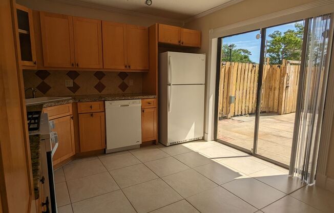 2 beds, 2 baths, $2,250