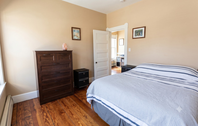 60 BROOKSIDE AVE