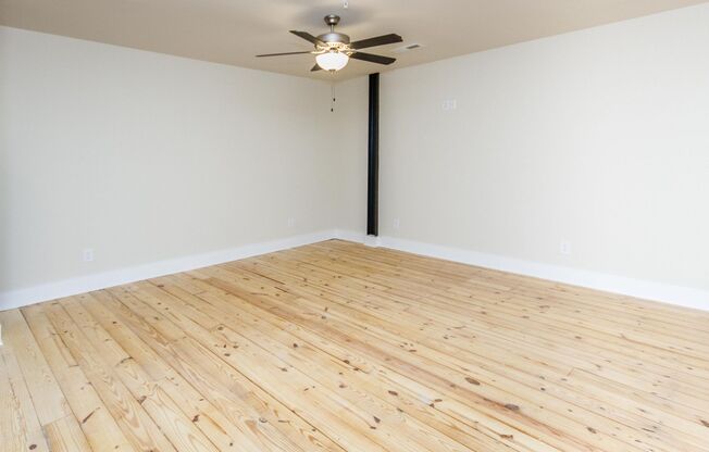 106 N Main Street, Unit 1, Hopewell