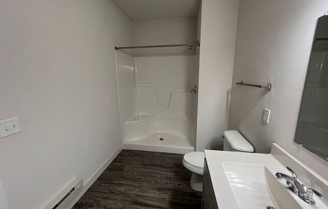 3 beds, 3.5 baths, 2,139 sqft, $2,415, Unit Lime 319