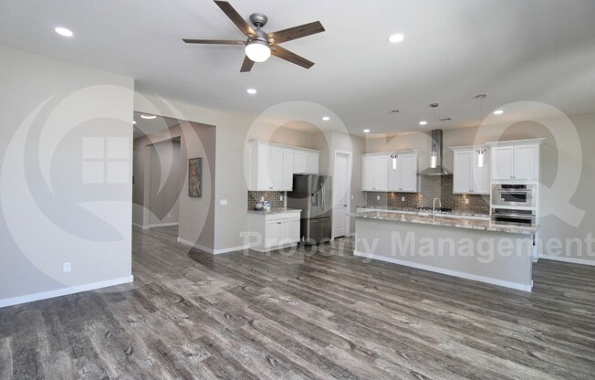 1163 E NOLAN PL