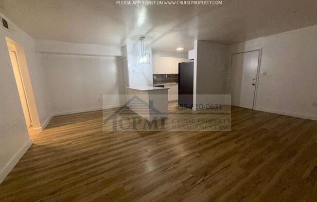 1 bed, 1 bath, 859 sqft, $1,725, Unit 301