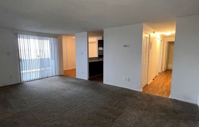 1 bed, 1 bath, 825 sqft, $1,335, Unit 605