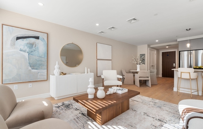 2 beds, 2 baths, 997 sqft, $4,600, Unit 402