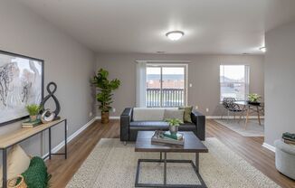 1 bed, 1 bath, 720 sqft, $940, Unit 6928-D