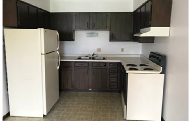 Acorn Court Apartments