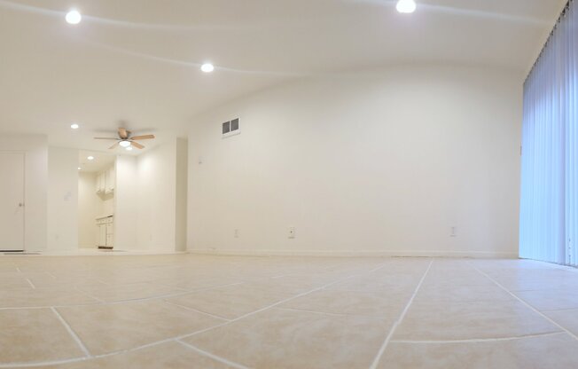 8108 Langdon Ave, Van Nuys CA 2