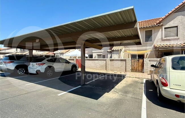 2 beds, 2.5 baths, 1,120 sqft, $1,699, Unit 1049