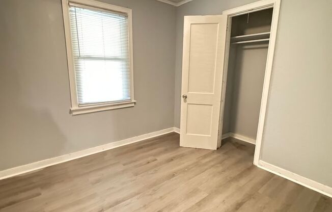 3 beds, 2 baths, $1,500