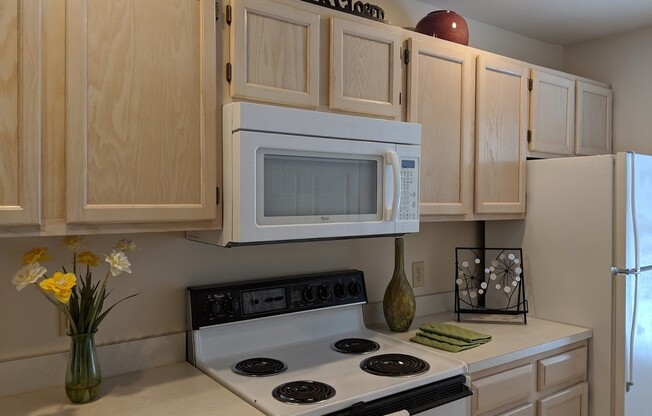 1 bed, 1 bath, 700 sqft, $1,080, Unit 5763