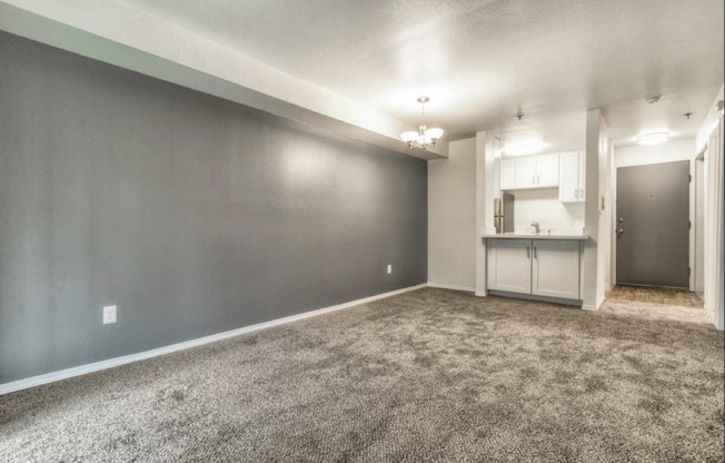 1 bed, 1 bath, 591 sqft, $1,525, Unit C-302