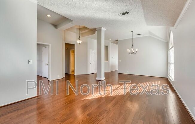 10717 CAMELOT DR