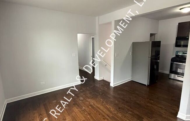 1501 N LEAMINGTON AVE