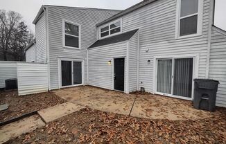 Move-In-Ready Townhome located in Stonington Community!