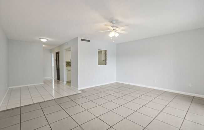 1 bed, 1 bath, $1,400, Unit # DNM