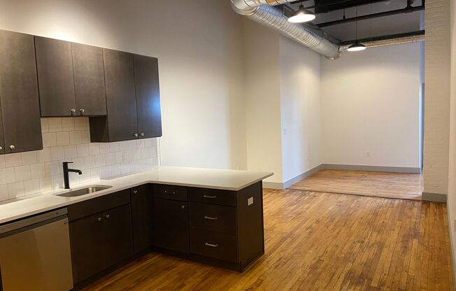 Laros Lofts