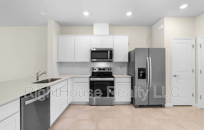 3142 EMERALD ACRES LN