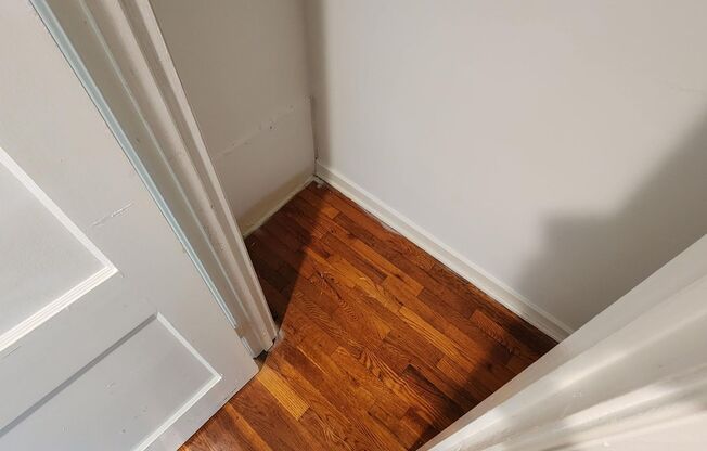1 bed, 1 bath, 663 sqft, $2,050, Unit D-04