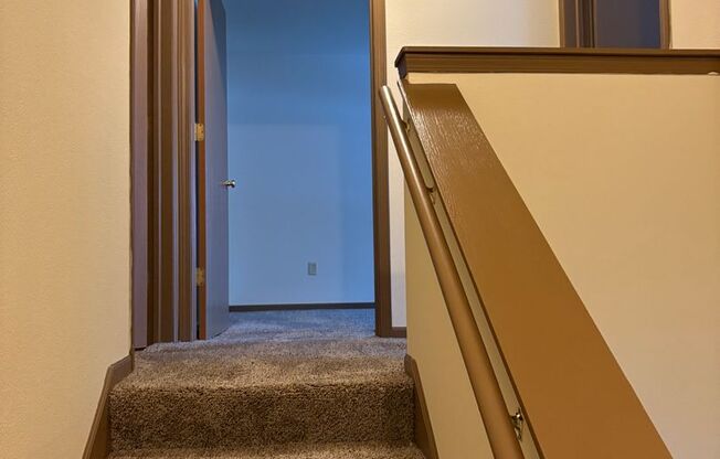 2 beds, 1.5 baths, 950 sqft, $1,224, Unit 3344 - 212